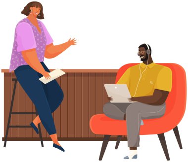 İletişim, iş yerinde sohbet. Meslektaşlar iletişim kurar. İnsanlar iş sorularını tartışıyor