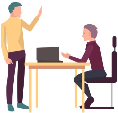 Projeye başlamak için toplantı, iş planı. Girişimcilik alanında iş tartışan meslektaşlar