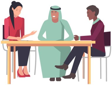 İş ortakları toplanıp tartışıyorlar. Uluslararası ortaklık poject geliştirme planı