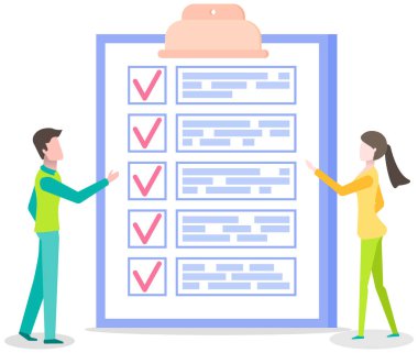 Erkek ve kadın listeyi hazırlamak ve programı tartışmak için yakın dururlar. İnsanlar kontrol listesi planlama ile çalışırlar