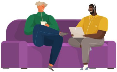 İletişim, iş yerinde sohbet. Meslektaşlar iletişim kurar. İnsanlar iş sorularını tartışıyor