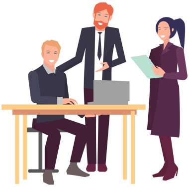 Projeye başlamak için toplantı, iş planı. Girişimcilik alanında iş tartışan meslektaşlar