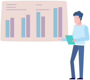 Çizelgeye yakın duran bir adam. İş adamı istatistiksel araştırmaların sunumunu yürütüyor
