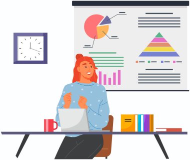 Dizüstü bilgisayarı olan kadın istatistiksel göstergeler ve diyagramlar üzerinde çalışıyor. Kadın istatistikleri analiz eder