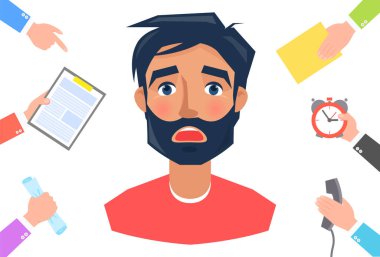 Ofis ekipmanlarıyla çevrili bir adam. Yetişkin iş adamının şok olmuş yüz ifadesi