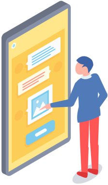 Adam ekrandaki dijital cihazla etkileşime giriyor akıllı telefondaki uygulama düğmesine basıyor. Monitör, bilgi panosu. İş yardımı kavramı. Uygulama ve telefon hizmeti ile etkileşimli dokunmatik ekran