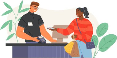 Akıllı telefonla ödeme yapan kadın ve kasiyer kablosuz ödeme terminalini kasada tutuyor. Alıcı cep telefonuna ulaşılamıyor. NFC teknolojisi nakitsiz ödenecek