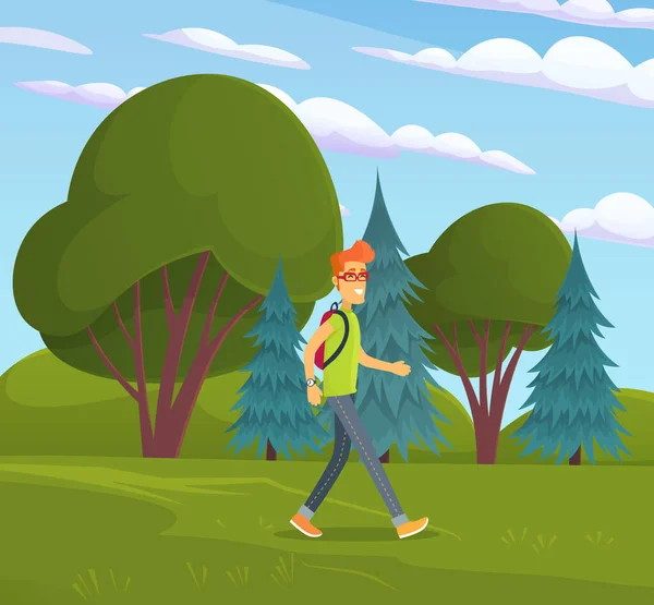 一个背着背包在森林里散步的笑人步行或远足时游客 徒步旅行露营的概念人类在大自然中的野外探险 在夏季公园或森林中旅行的男主角 — 图库矢量图片