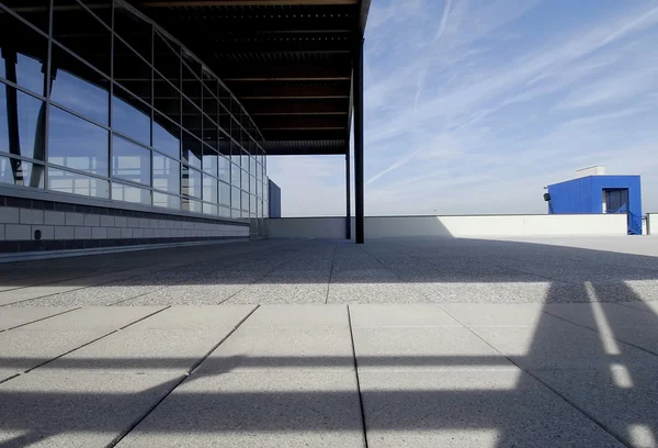 Modern alışveriş merkezi