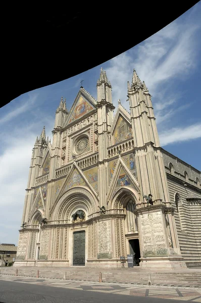 Katedralen i den staden Orvieto — Stockfoto