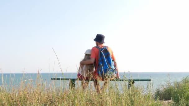 Happy Father Daughter Sitting Bench Marine Landscape Back View Dad — Stock Video