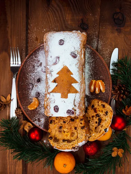 Christmas Fruitcake Powdered Sugar Tangerine Cranberry Fir Tree Festive Decoration — Stock Photo, Image
