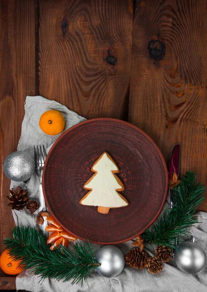 Christmas Gingerbread Fir Tree Shaped Cookie Tangerines Festive Decoration Linen — Stock Photo, Image