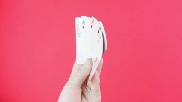 Cinco Una Clase Poker Game Tarjetas Fondo Rosa Mano Jugador — Vídeos de Stock