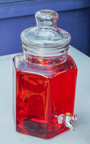 Strawberry juice in glass jar. — Stock Photo, Image