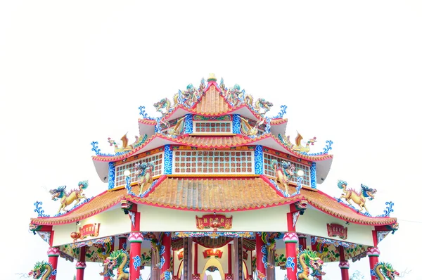 Chinese temple with dragon statue in Public place — Stock Photo, Image