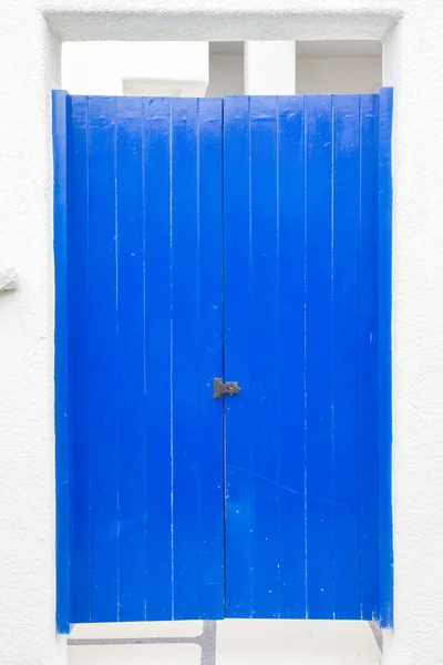 Blå trä dörr — Stockfoto