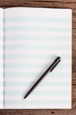 boş satırı kitap için müzik notaları