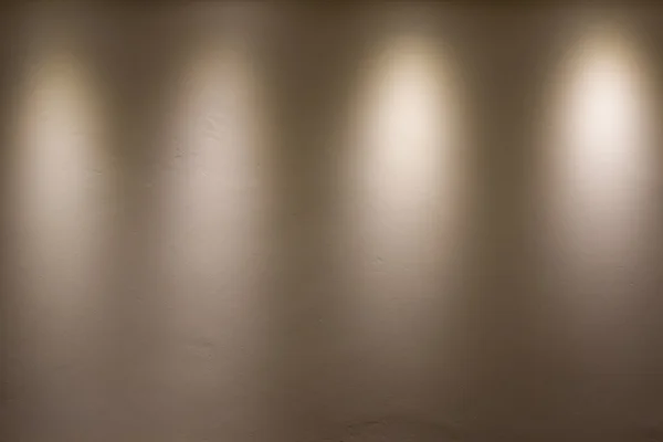 Cement vägg och spotlight — Stockfoto