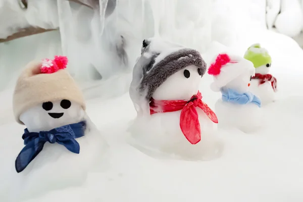 Grupo de muñeco de nieve —  Fotos de Stock