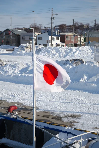 Bandera de Japón, en el barco en el puerto — Foto de Stock
