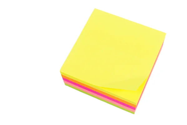 Öt színes blokk a post-it jegyzetek, elszigetelt fehér background — Stock Fotó