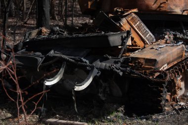 Rus tankı mayında havaya uçtu.