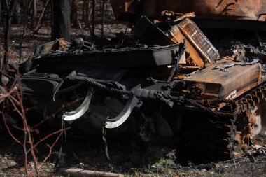 Rus tankı mayında havaya uçtu.