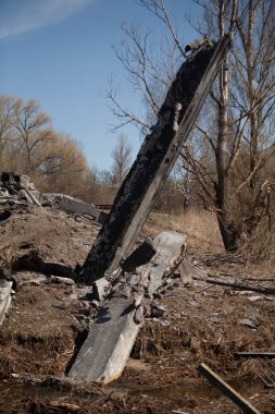 Köprü Ruslar tarafından yok edildi.