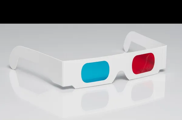 izole 3d gözlük