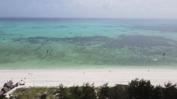 Veduta aerea della spiaggia sull'isola di Zanzibar, Tanzania — Video Stock