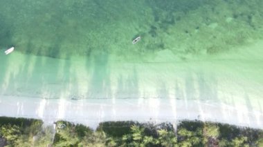 Hint Okyanusu, Zanzibar kıyısı, Tanzanya