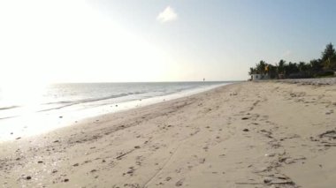 Hint Okyanusu, Zanzibar kıyısı, Tanzanya