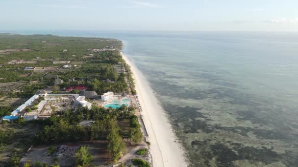 Ocean Indyjski nad brzegiem Zanzibaru, Tanzania — Wideo stockowe