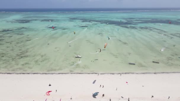 Océan Indien près du rivage de Zanzibar, Tanzanie — Video