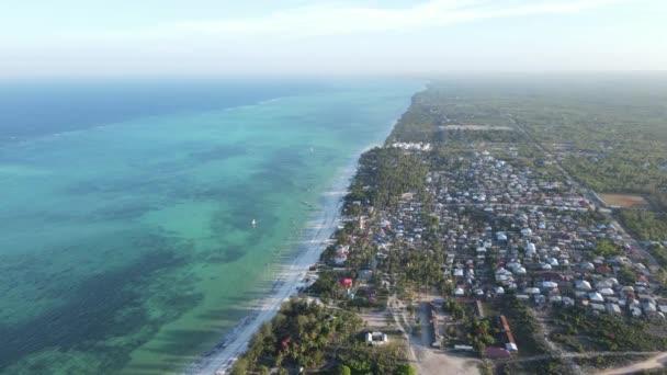 Paysage océanique près de la côte de Zanzibar, Tanzanie — Video