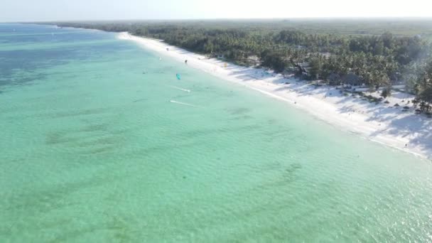 Krajobraz oceanu w pobliżu wybrzeża Zanzibaru, Tanzania — Wideo stockowe