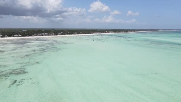 Paisagem oceânica perto da costa de Zanzibar, Tanzânia — Vídeo de Stock