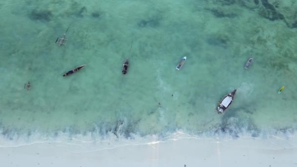 Questo Video Mostra Barche Nell Oceano Largo Della Costa Zanzibar — Video Stock