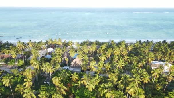 Indický oceán u pobřeží ostrova Zanzibar, Tanzanie, zpomalení — Stock video