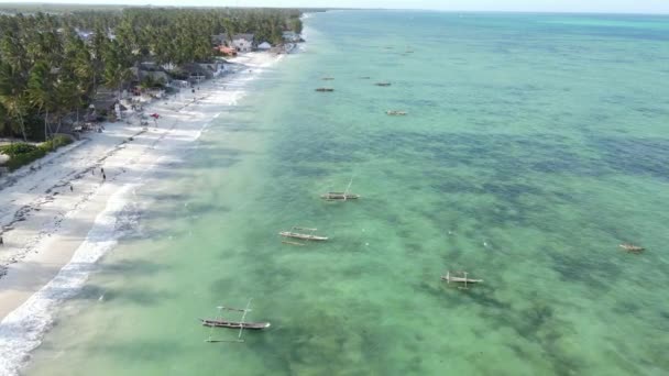 Ocean Indyjski u wybrzeży wyspy Zanzibar, Tanzania, zwolnione tempo — Wideo stockowe
