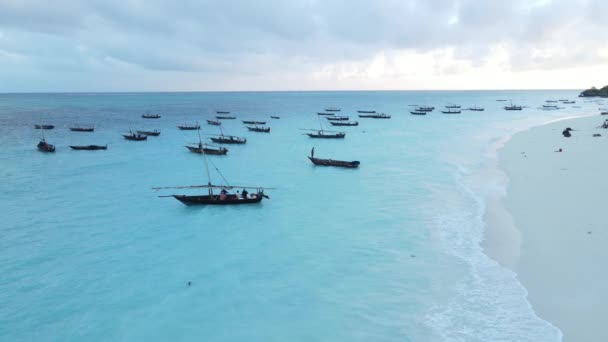 Boats in the ocean near the coast of Zanzibar, Tanzania, slow motion — Stock Video