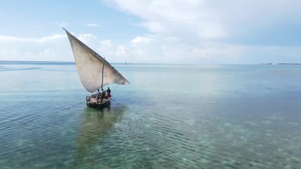 Boats in the ocean near the coast of Zanzibar, Tanzania, slow motion — Stock Video