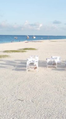 Tanzanya 'nın Zanzibar adasındaki sahil