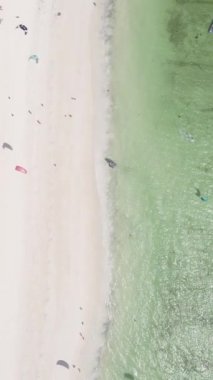 Tanzanya 'nın Zanzibar adasındaki sahil