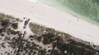 Tanzanya 'nın Zanzibar adasının dikey videosu, yavaş çekim