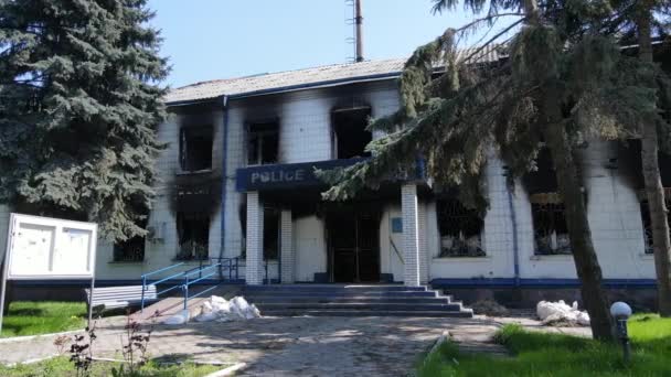 War Ukraine Destroyed Burned Building Police Station Borodyanka Kyiv Region — Stock Video