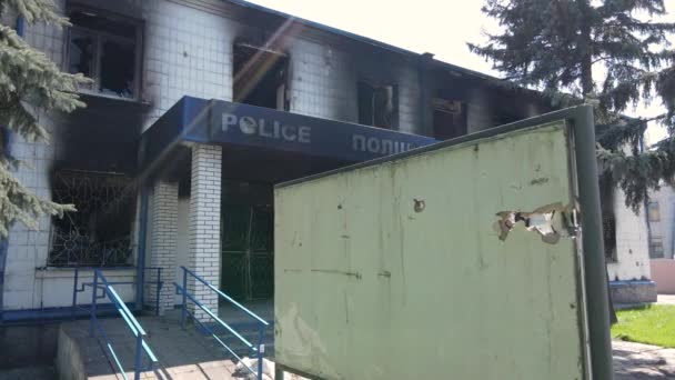Guerra Ucrania Edificio Destruido Quemado Estación Policía Borodyanka Región Kiev — Vídeo de stock