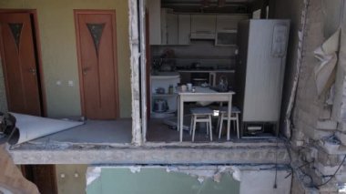 Ukrayna, Borodyanka - yıkılmış konut binası