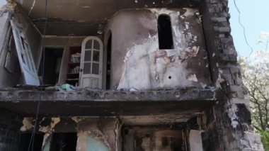 Ukrayna, Borodyanka - yıkılmış konut binası
